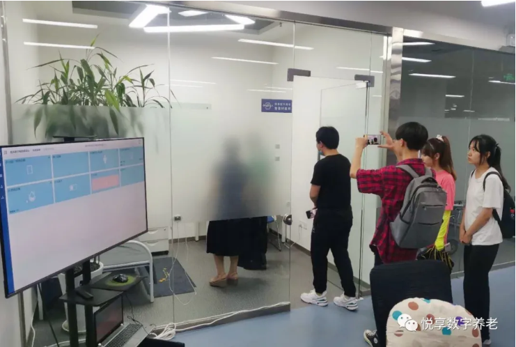 西安工程大學(xué)師生參加悅享數字西安創(chuàng  )新中心OPENDAY活動(dòng)(圖1)
