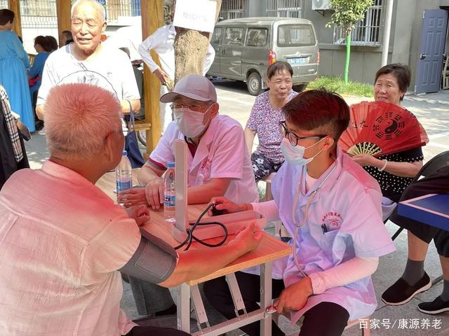 為民服務(wù)養老早市走進(jìn)土門(mén)街道漢城東路社區(圖7) 為民服務(wù)養老早市走進(jìn)土門(mén)街道漢城東路社區(圖7)